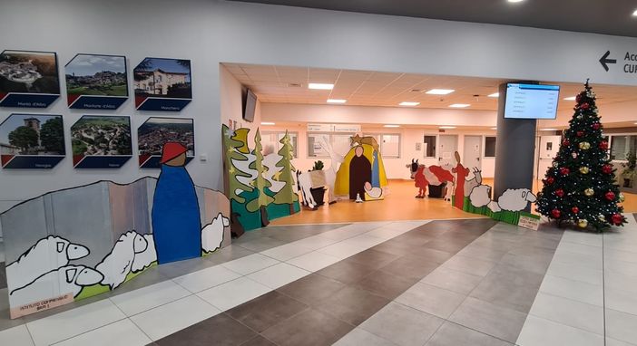 Gesù Bambino quest’anno nasce… all’Ospedale ‘Michele e Pietro Ferrero’ di Verduno Gesù Bambino quest’anno nasce… all’Ospedale ‘Michele e Pietro Ferrero’ di Verduno