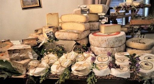 Al via un contest per premiare i ristoranti che propongono i formaggi nel menù Al via un contest per premiare i ristoranti che propongono i formaggi nel menù