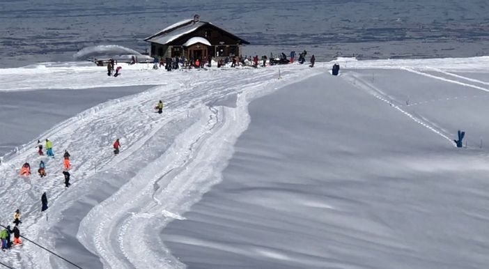 Si torna a sciare: sabato 27 Artesina apre gli impianti Si torna a sciare: sabato 27 Artesina apre gli impianti