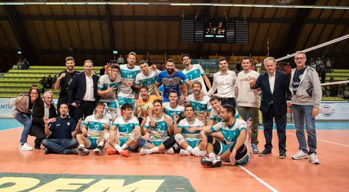 Volley maschile A2 - Cantù batte Cuneo in rimonta, Denora: "Perdere il primo set ci ha insegnato un po' di umiltà"