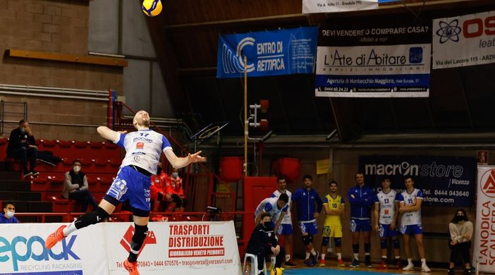 Volley maschile A3 - Savigliano cade a Montecchio Maggiore, Bonifetto: "Perso contro una squadra concreta, dobbiamo imparare da loro" Volley maschile A3 - Savigliano cade a Montecchio Maggiore, Bonifetto: "Perso contro una squadra concreta, dobbiamo imparare da loro"