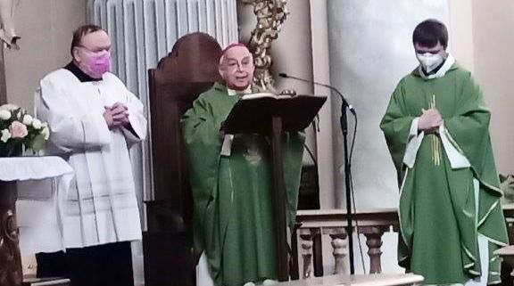 Dogliani: la delegazione dell'associazione internazionale Regina Elena ODV ricorda don Meo Bessone Dogliani: la delegazione dell'associazione internazionale Regina Elena ODV ricorda don Meo Bessone