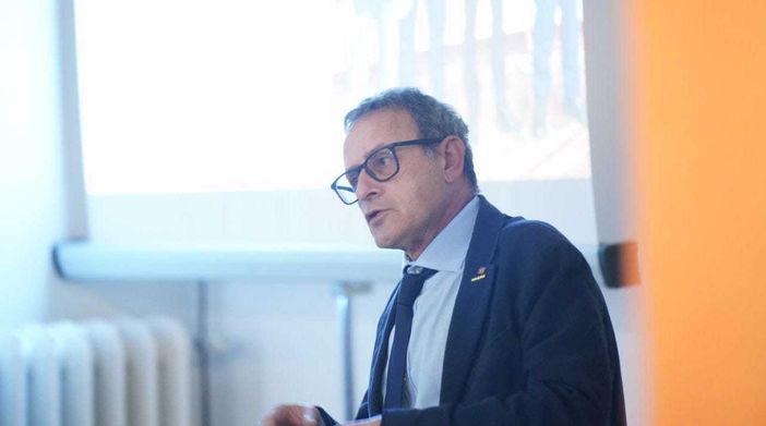 Martinetti (M5S): “Bene corsi di guida sicura per neopatentati, li proponiamo da 3 anni. Meglio tardi che mai” Martinetti (M5S): “Bene corsi di guida sicura per neopatentati, li proponiamo da 3 anni. Meglio tardi che mai”