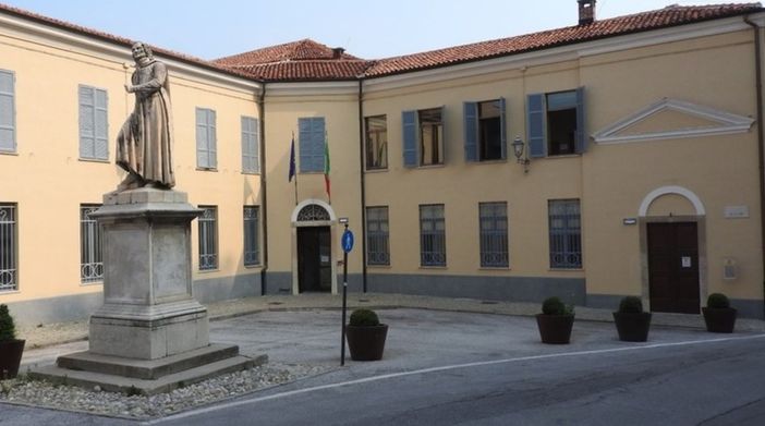 Dopo il ricorso, l'esame: venerdì 15 novembre la studentessa monregalese bocciata in estate sosterrà nuovamente l'orale della maturità