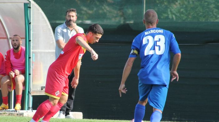 Bra in azione (foto a.lusso) Bra in azione (foto a.lusso)