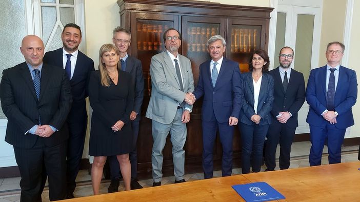 Due nuove direzioni per le Dogane di Liguria e Piemonte-Valle d'Aosta Due nuove direzioni per le Dogane di Liguria e Piemonte-Valle d'Aosta