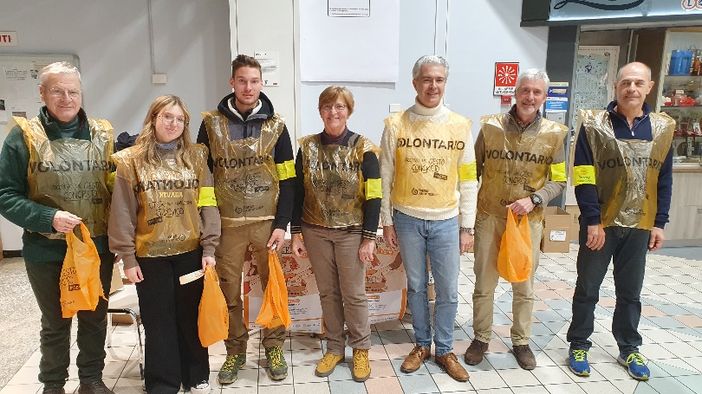 Lo spirito di servizio Rotariano a favore del Banco Alimentare