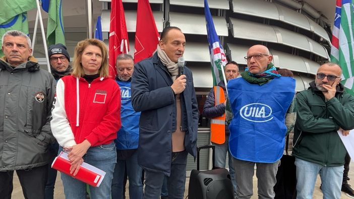 Il governatore Cirio alla manifestazione sindacale del novembre scorso