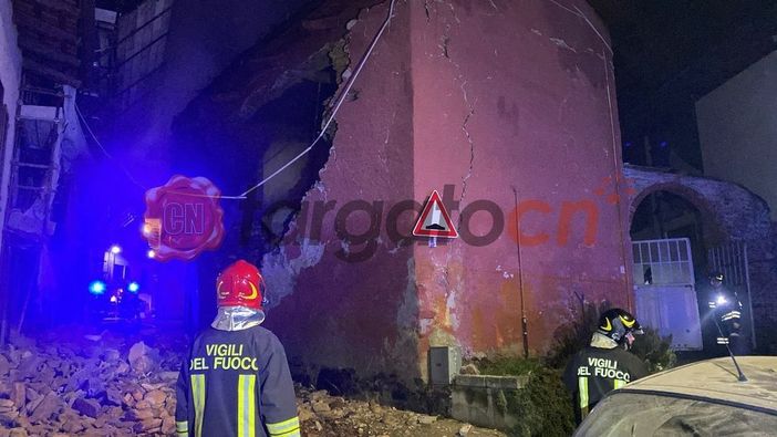 Le immagini dei soccorsi successivi all'esplosione Le immagini dei soccorsi successivi all'esplosione