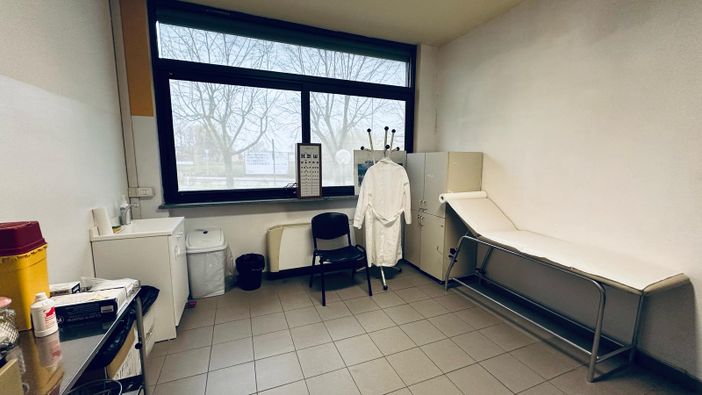 I primi due pazienti all’ambulatorio sociale di Alba: "Un presidio di cura per chi è rimasto fuori dal sistema" I primi due pazienti all’ambulatorio sociale di Alba: "Un presidio di cura per chi è rimasto fuori dal sistema"