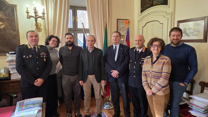 Bra, la Giunta saluta il direttore dei Vigili del Fuoco Giovanni Mariano