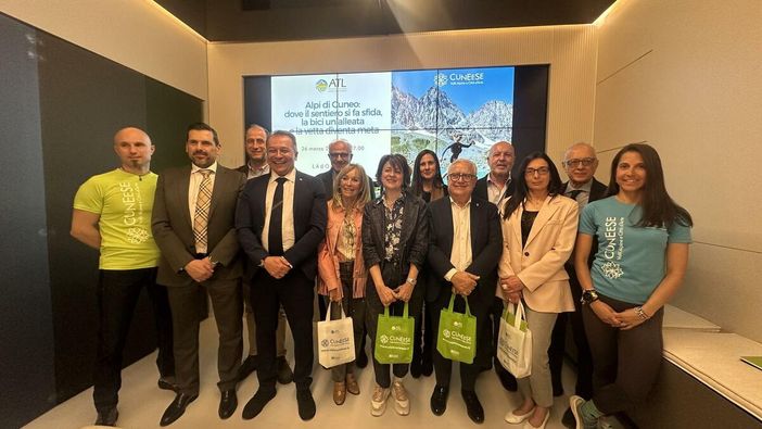 Alpi di Cuneo: dove il sentiero si fa sfida, la bici è un’alleata e la vetta diventa meta [VIDEO]