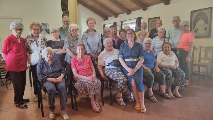 Il gruppo dei partecipanti con la docente