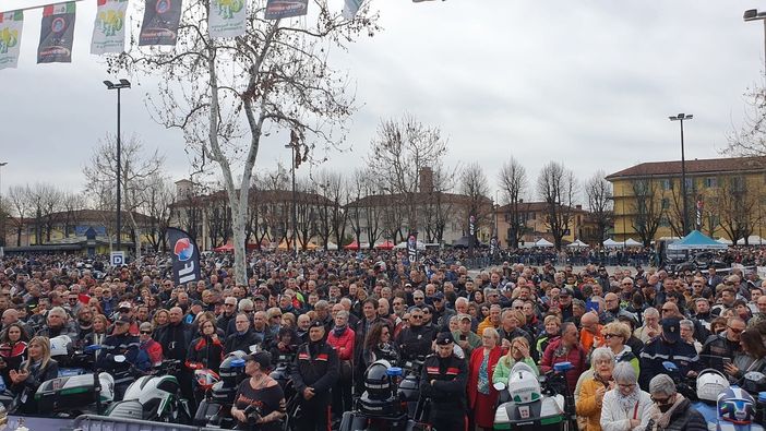 Il Motoraduno nelle immagini dei nostri due lettori Roberto "Fantaroby" Fantaguzzi, e Giovanna "LaGiovanna" Binello Il Motoraduno nelle immagini dei nostri due lettori Roberto "Fantaroby" Fantaguzzi, e Giovanna "LaGiovanna" Binello