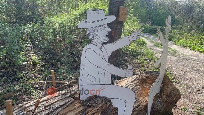 A Somano una passeggiata per innamorarsi con le panchine di Beppe Leardi [FOTO E VIDEO]