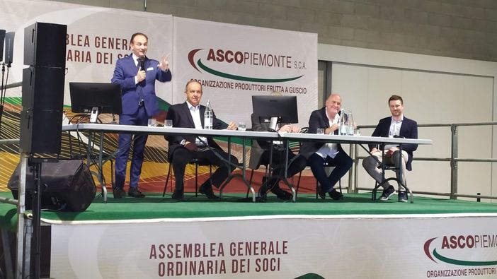 Prima assemblea dei soci Ascopiemonte nella nuova sede di Neive