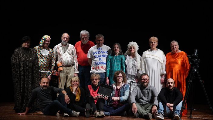 "Terra, cielo e altre storie": gli appuntamenti del cinema itinerante di Remo Schellino che porta a Paroldo un documentario sociale