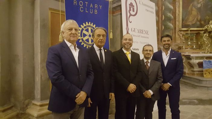 Il tenore Enrico Iviglia ospite del Rotary Club Canale Roero