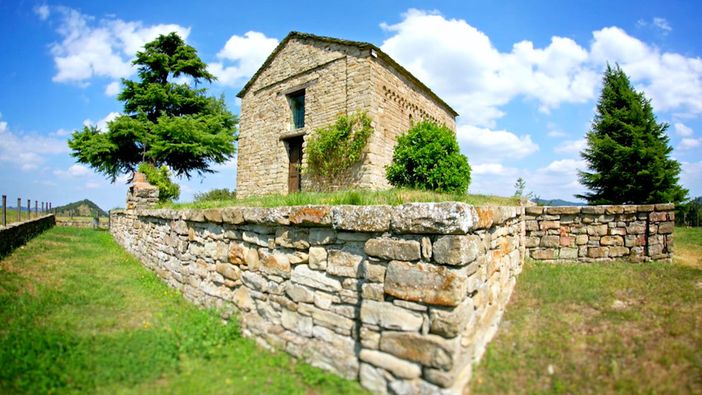 G.A.L. Mongioie approva il bando per il recupero di elementi tipici del paesaggio e patrimonio rurale G.A.L. Mongioie approva il bando per il recupero di elementi tipici del paesaggio e patrimonio rurale