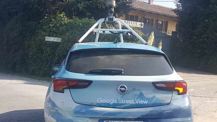 L’occhio di Google Street View torna nelle Langhe L’occhio di Google Street View torna nelle Langhe