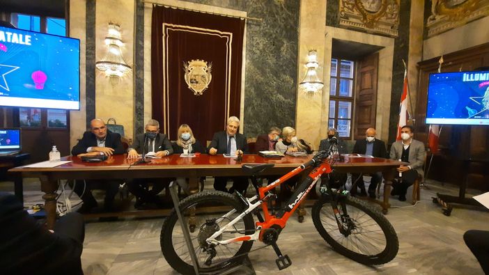 Tutta Cuneo sarà IllumiNatale: spettacoli e luci dall'Immacolata all'Epifania Tutta Cuneo sarà IllumiNatale: spettacoli e luci dall'Immacolata all'Epifania