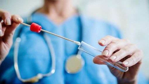 200 tamponi gratuti in Piemonte nel primo giorno di accesso per chi ha ricevuto la prima dose di vaccino