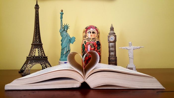 Il Caffè Letterario di Bra e il vizio di leggere con “Assassinio sull’Orient Express”