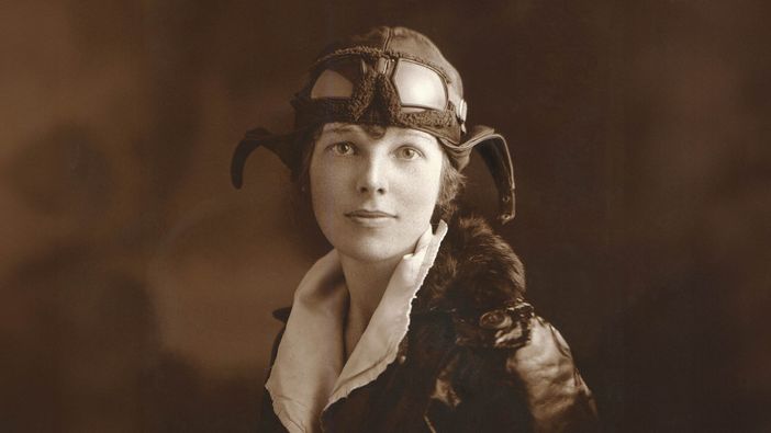 Amelia Earhart, icona zontiana, pioniera del volo