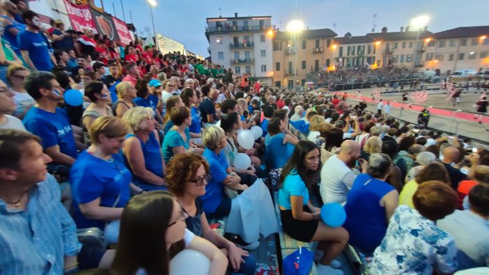 Il pubblico del Palio di Fossano Il pubblico del Palio di Fossano