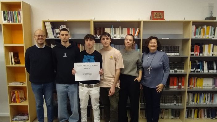 Primo e secondo posto per due squadre cuneesi nel progetto “Conoscere la borsa”