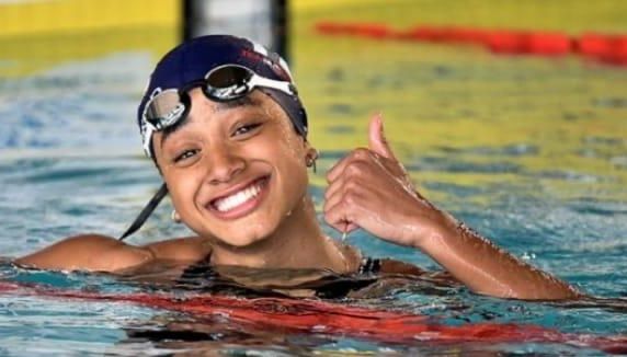 Nuoto, campionati estivi di Categoria: Sara Curtis trionfa nei 50 farfalla Cadette