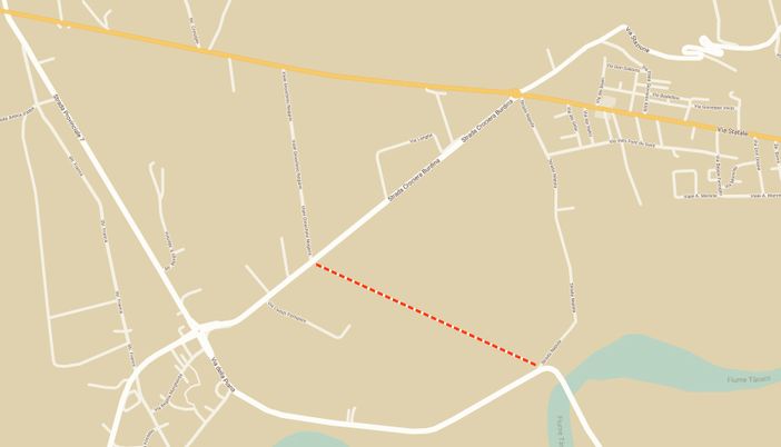 La linea tratteggiata individua per sommi capi il percorso della bretella destinata a collegare il ponte di Pollenzo con la Statale 231