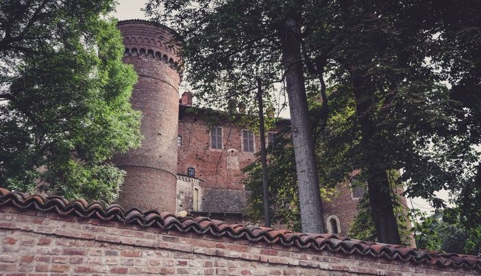 "Creativamente Roero": a Ceresole si inaugura l'installazione dedicata al Fior di Loto "Creativamente Roero": a Ceresole si inaugura l'installazione dedicata al Fior di Loto