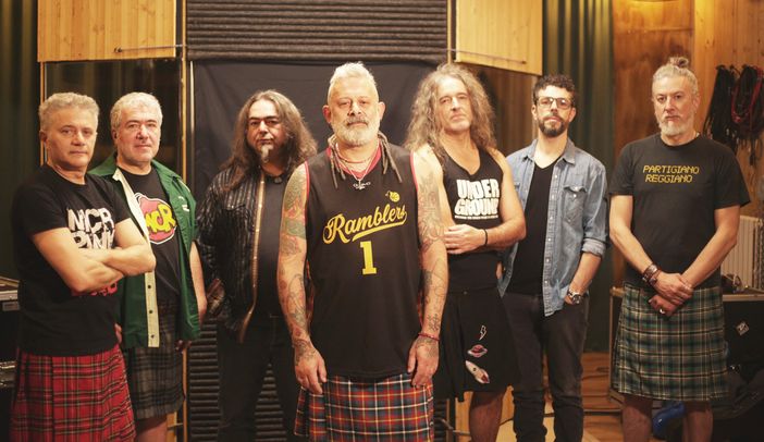 Al Cinema Vekkio di Corneliano d'Alba gli "Appunti Resistenti" dei Modena City Ramblers