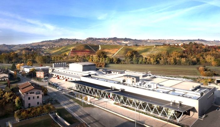 La cantina di Castiglione Falletto La cantina di Castiglione Falletto