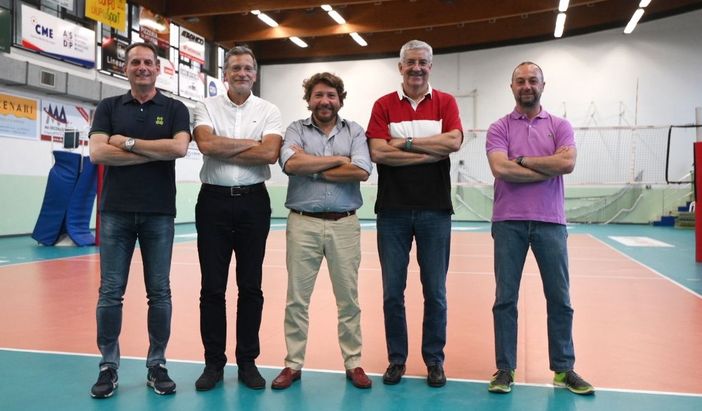 Il nuovo cda di Cuneo Granda Volley (credit Danilo Ninotto). Da sinistra a destra: Emilio Manini, Piero Galeasso, Dino Vercelli, Diego Borgna, Ivan Botta. Assenti in foto Gino Primasso e Patrizio Bianco