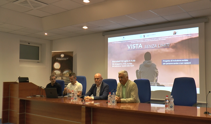 Nasce "Vista senza limiti" per favorire il turismo di ciechi e sordi [VIDEO]