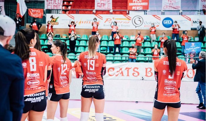 (foto - pagina fb cuneo granda volley) (foto - pagina fb cuneo granda volley)