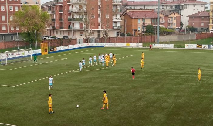 Calcio Serie D - Fossano sconfitto dal Chieri, Viassi: "Non si possono concedere due gol del genere" (VIDEO)