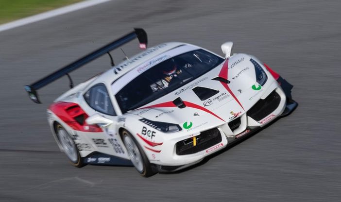 Motori: Matteo Greco a Vallelunga per celebrare il titolo GT Cup Motori: Matteo Greco a Vallelunga per celebrare il titolo GT Cup