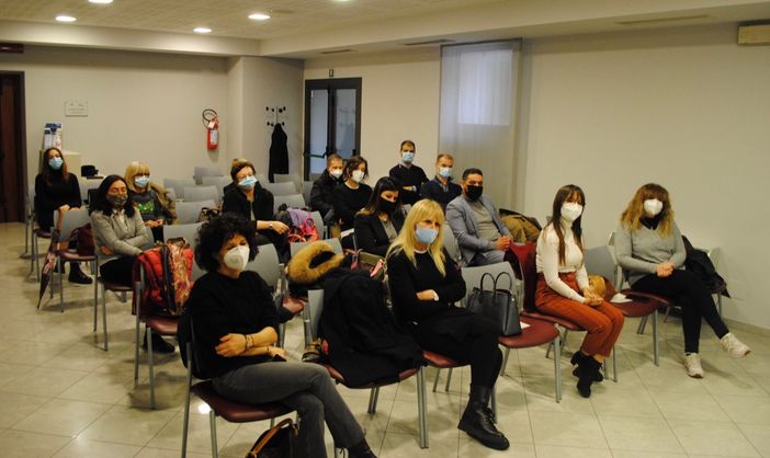 Da sinistra Fabrizio Pace, direttore A.C.A., Graziella Negri, capogruppo delle agenzie di viaggio, il sindaco Carlo Bo, la vicecapogruppo Nuccia Faccenda, il responsabile Area Marketing del Territorio A.C.A. Marco Scuderi Da sinistra Fabrizio Pace, direttore A.C.A., Graziella Negri, capogruppo delle agenzie di viaggio, il sindaco Carlo Bo, la vicecapogruppo Nuccia Faccenda, il responsabile Area Marketing del Territorio A.C.A. Marco Scuderi