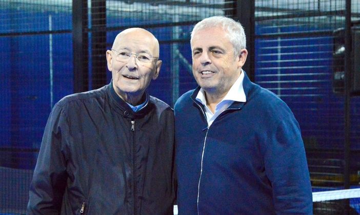 Gianni Mercorella, col presidente Luciano Cane in una delle sue ultime apparizioni per un evento sportivo dell'Area Calcio Gianni Mercorella, col presidente Luciano Cane in una delle sue ultime apparizioni per un evento sportivo dell'Area Calcio