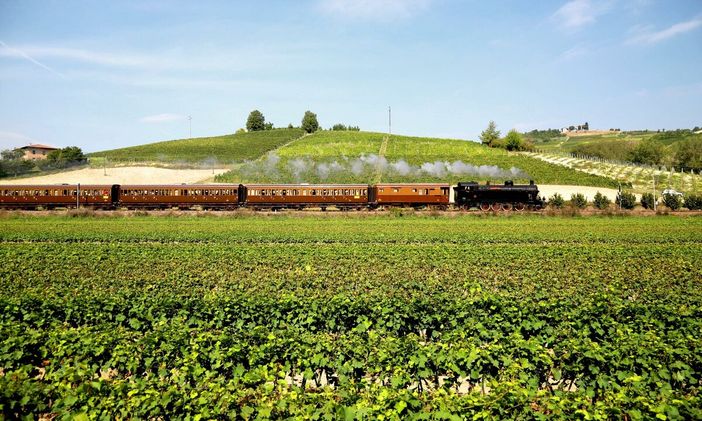 Treni storici, in autunno la linea Milano-Alba per la stagione del tartufo Treni storici, in autunno la linea Milano-Alba per la stagione del tartufo