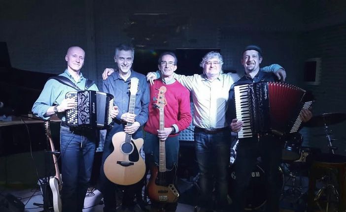 La Banda Quadra è pronta a far ballare San Michele di Prazzo La Banda Quadra è pronta a far ballare San Michele di Prazzo