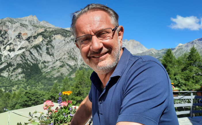 Quei genitori con lo specchietto retrovisore