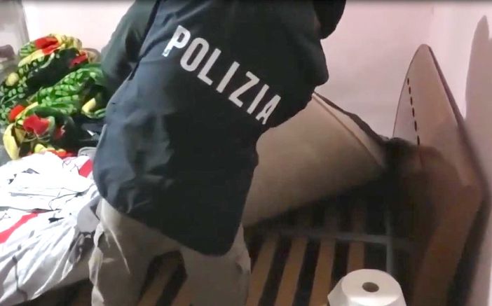 Filonazismo, pedopornografia e suprematismo su Telegram: 21enne cuneese agli arresti [VIDEO]