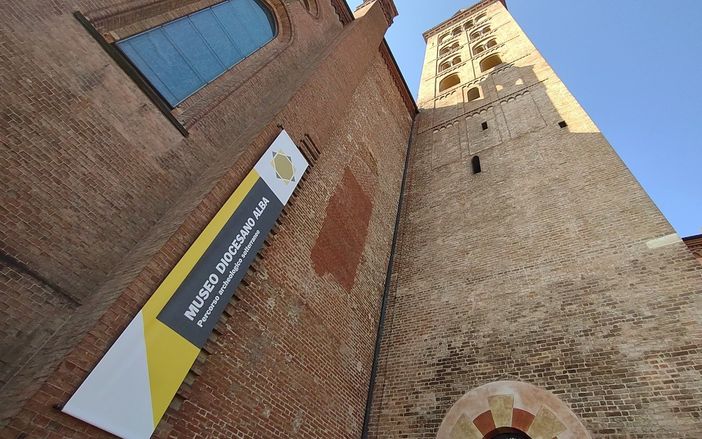 L'ingresso della Cattedrale di San Lorenzo