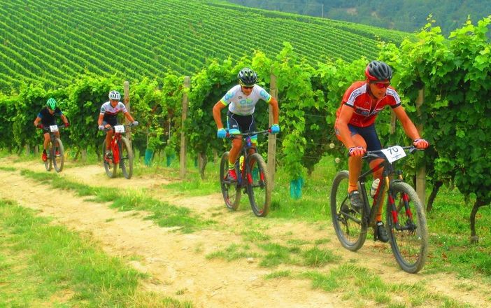 (foto - pagina fb pedalanghe)