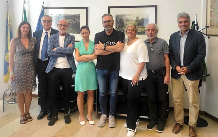 Firmato il contratto collettivo regionale per i lavoratori del settore tessile-chimico in Piemonte Firmato il contratto collettivo regionale per i lavoratori del settore tessile-chimico in Piemonte