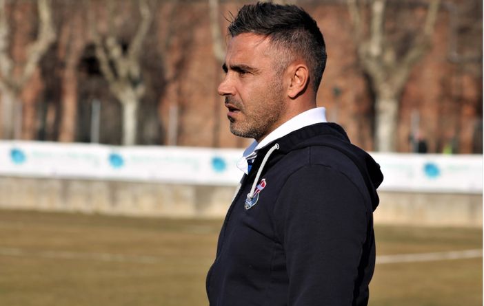 L'allenatore del Novara Marchionni (foto A.Lusso)